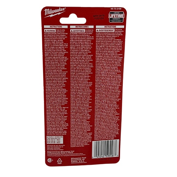 Red Milwaukee packaging with text and barcodes on a white background